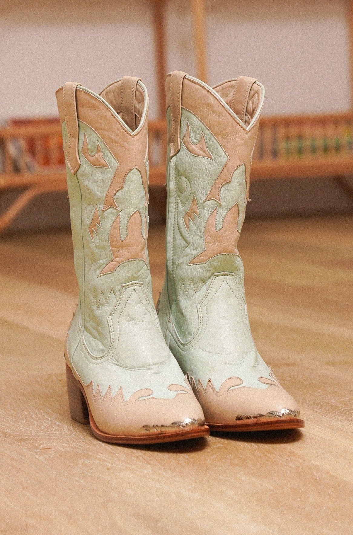 The Mcfly Cowboy Boot {mint}