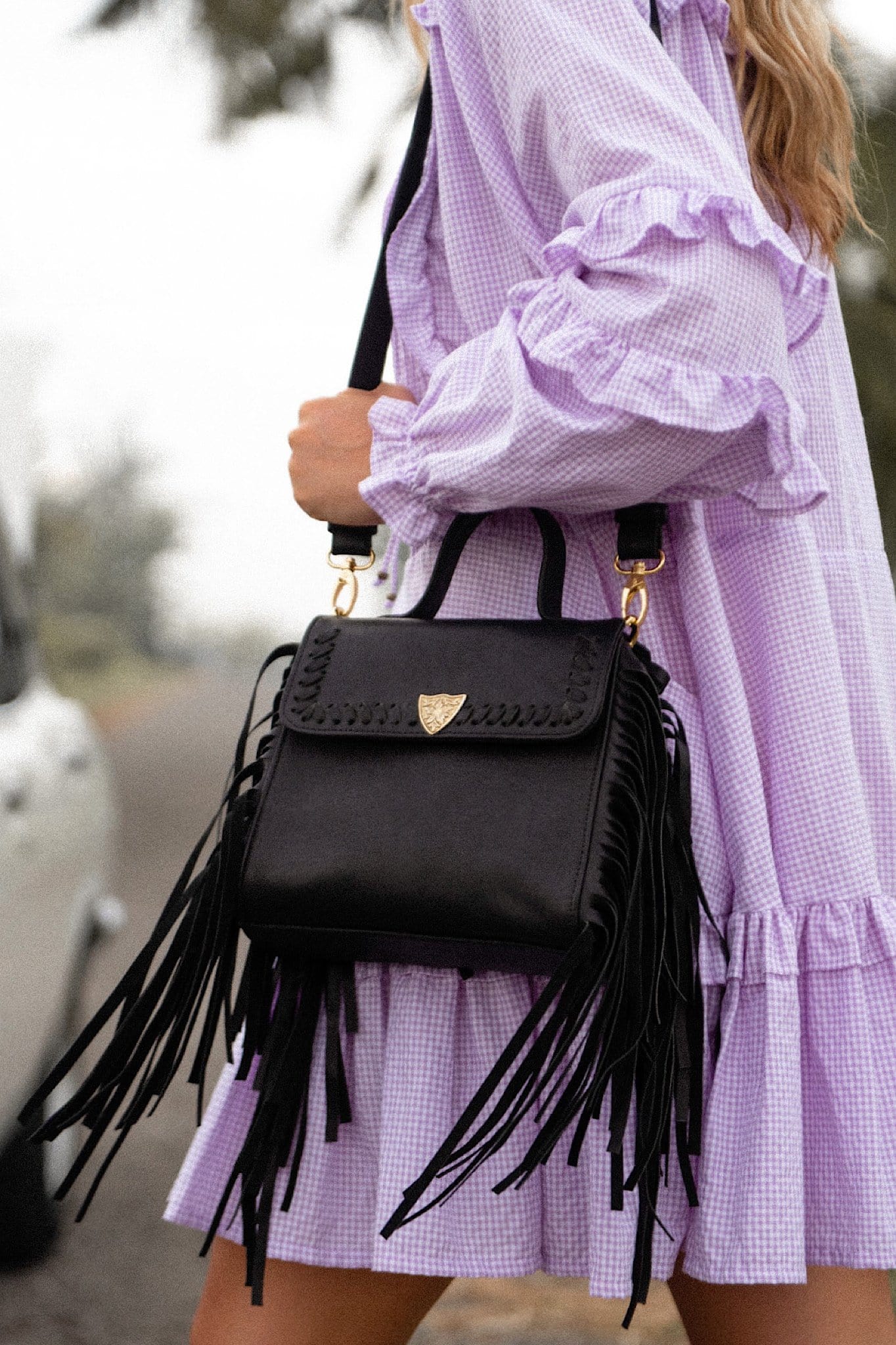 Innerbloom Fringed Bag {black}